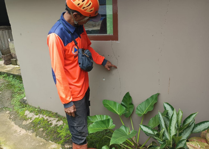 Bencana Tanah Bergerak di Brebes, 7 Rumah Warga Rajawetan-Tonjong Rusak