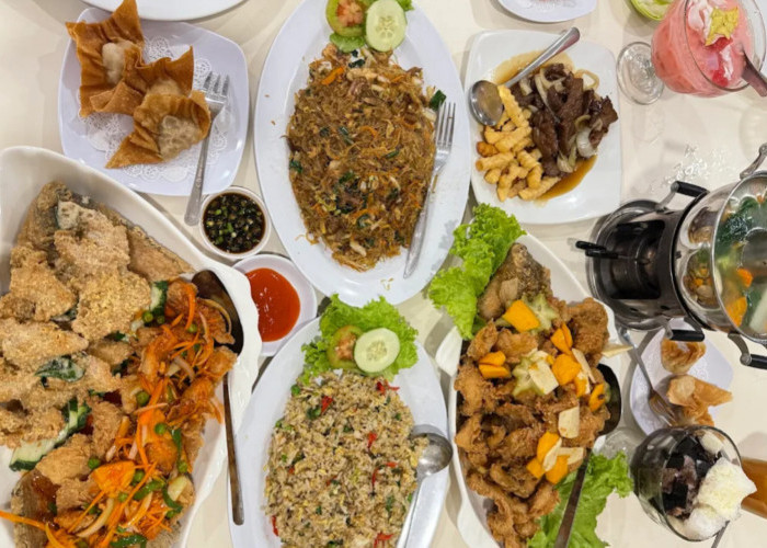 Kulineran ke Solo Nggak Perlu Mahal! Ini 3 Rumah Makan Enak yang Ramai Tiap Hari