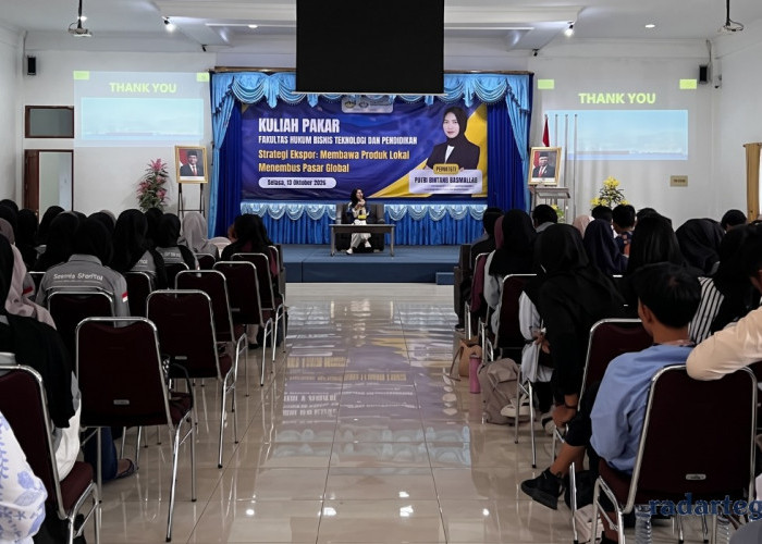 Kuliah Pakar Universitas Bhamada Slawi Bahas Strategi Membawa Produk Lokal ke Pasar Global