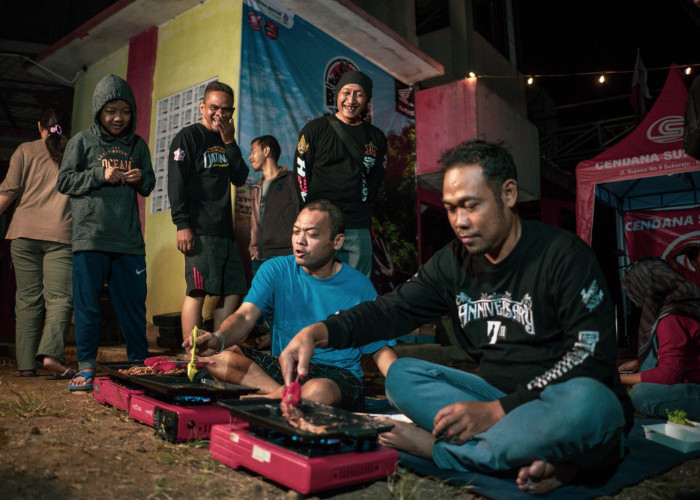PCX 160 Bikers Playland, Jalin Bonding Ayah dan Anak Lewat Touring dan Camping di Curug Sewu