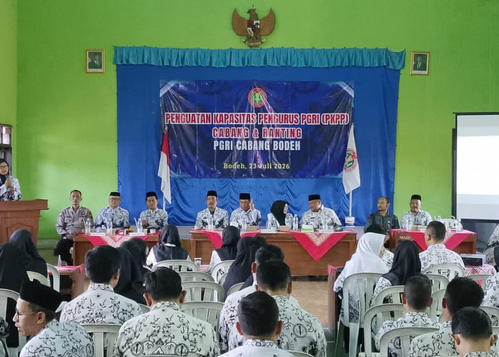 Anggota PGRI di Pemalang Ikuti Penguatan Kapasitas Pengurus