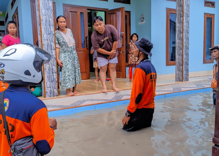 Banjir Rendam 2.513 Rumah di Kota Tegal Berangsur Surut, Pengungsi Mulai Balik