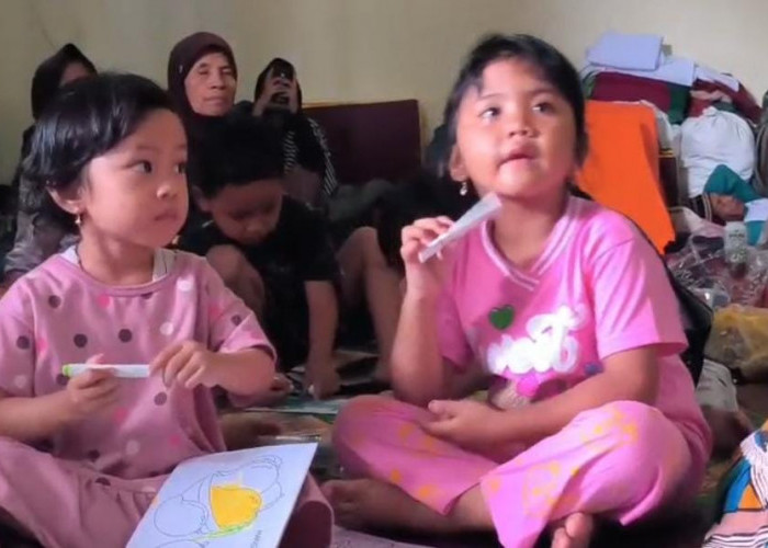 Ramadan di Pengungsian Padasari Tegal: Warga Bertahan dengan Nasi Bungkus, Harapkan Bantuan Tunai