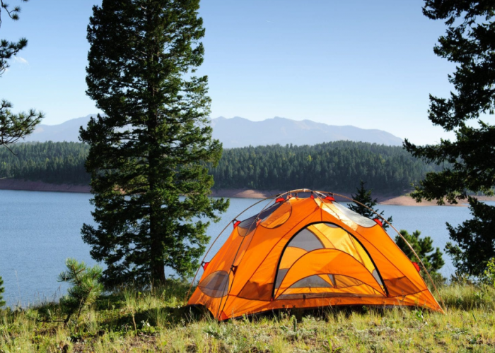 8 Tempat Camping Alam di Jawa Tengah dengan Pemandangan Terbaik dan Ramah Keluarga