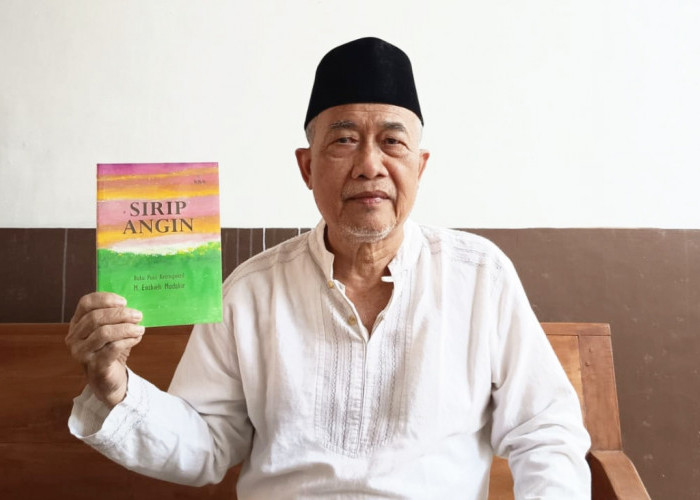 Peringati Hari Puisi Indonesia, Penyair Tegal Luncurkan Buku Puisi Sirip Angin