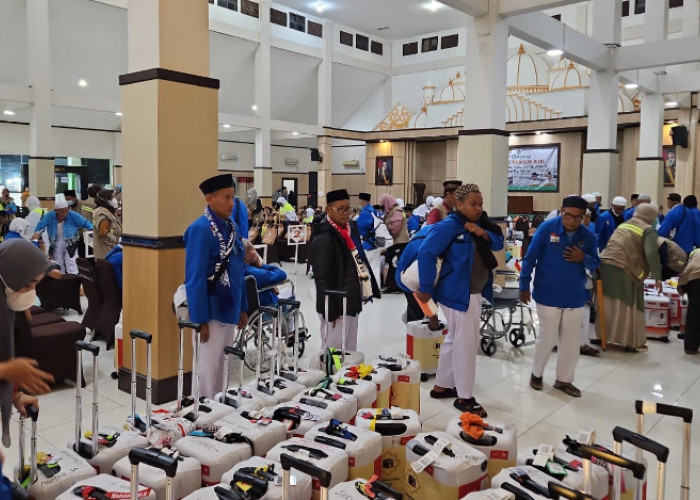 1.284 Jemaah Haji Tiba di Brebes, Kemenhaj: Lima Orang Wafat di Makkah