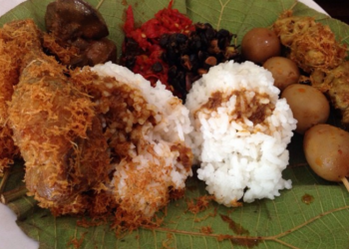 Bingung Mau Makan Apa di Cirebon? 5 Rekomendasi Tempat Makan di Cirebon Ini Bisa Jadi Pilihan!