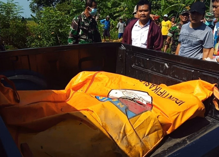 Geger! Jenazah Laki-laki Ditemukan di Saluran Irigasi Kedungtukang Jatibarang Pasca Banjir Brebes