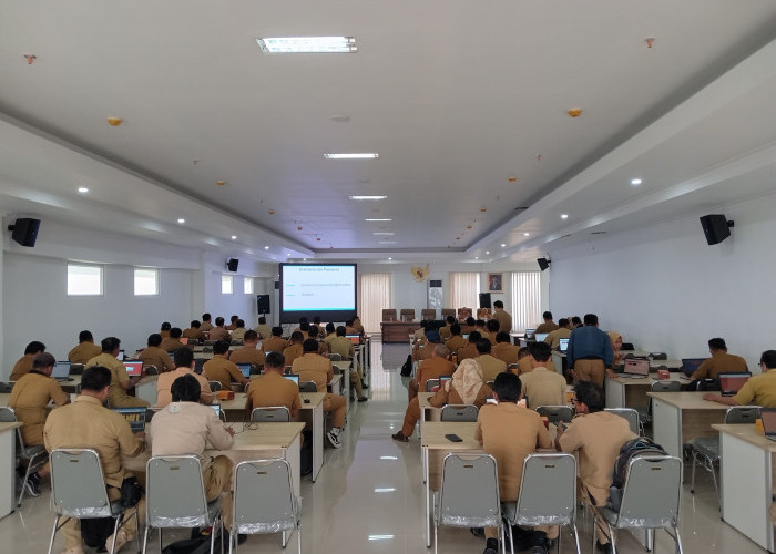 Kelola JDIH Desa, Bagian Hukum Brebes Gelar Bimtek Bagi Operator