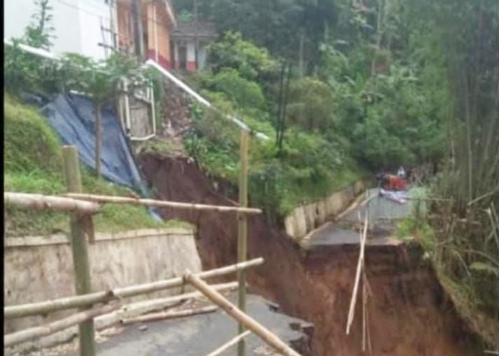 Longsor di Paguyangan Brebes: Fasilitas SMP Muhammadiyah 3 Cilibur Rusak & Akses Jalan Terputus