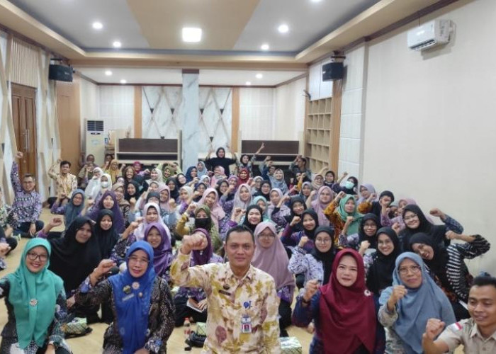 Dinkes Kabupaten Tegal Bekali Tenaga Farmasi dengan GeMa CerMat