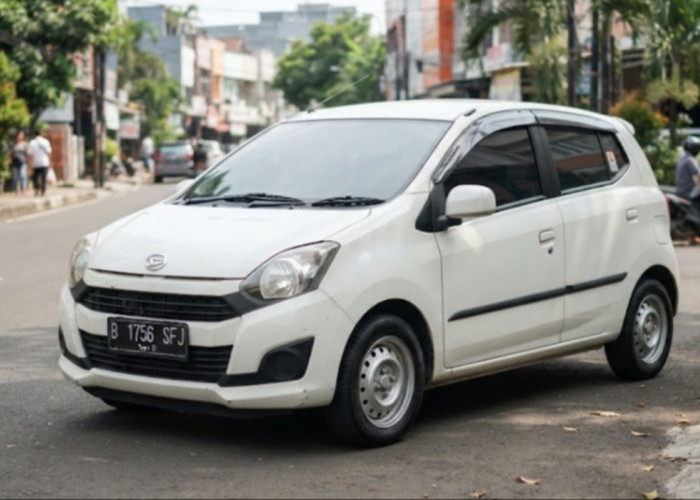 Harga Daihatsu Ayla 2015 Bekas Tipe D: 3 Alasan Mobil LCGC Ini Layak Dibeli!