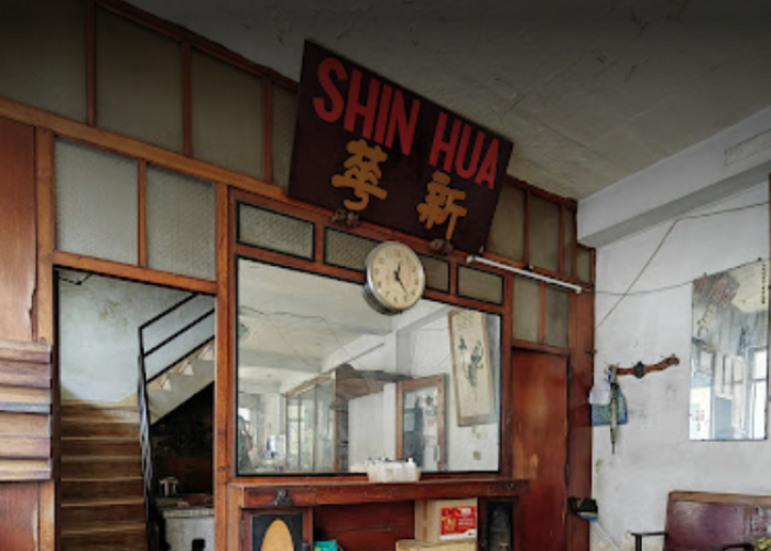 Barbershop Tertua di Indonesia Ini Sudah Ada Sejak Zaman Belanda