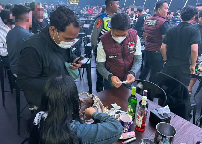Polisi Kosek Tempat Hiburan Malam di Tegal, 13 Orang Dites Urin