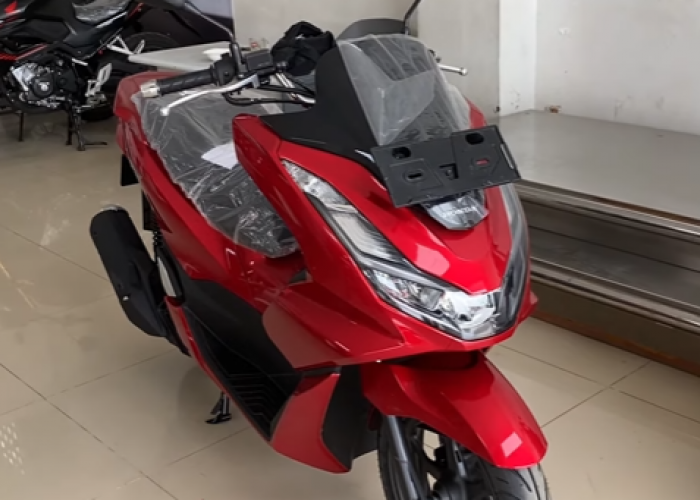 8 Alasan Kenapa Honda PCX 160 Jadi Skutik Favorit untuk Komunitas Motor Touring di Indonesia