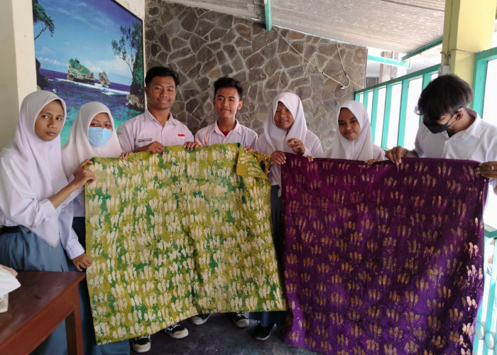 Produksi Batik Cakar, Karya Siswa SLB Manunggal Slawi Unik dan Menarik