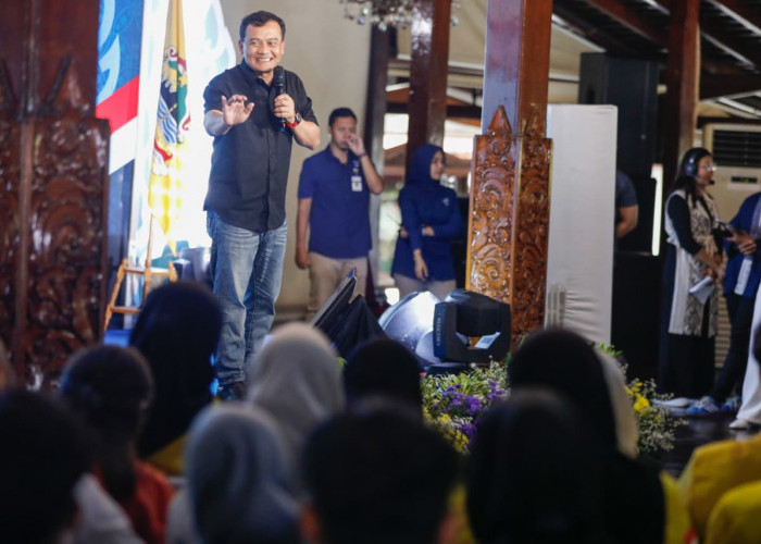 Gubenur Jateng Ahmad Luthfi Larang Aktivitas Penambangan di Kawasan Gunung Slamet