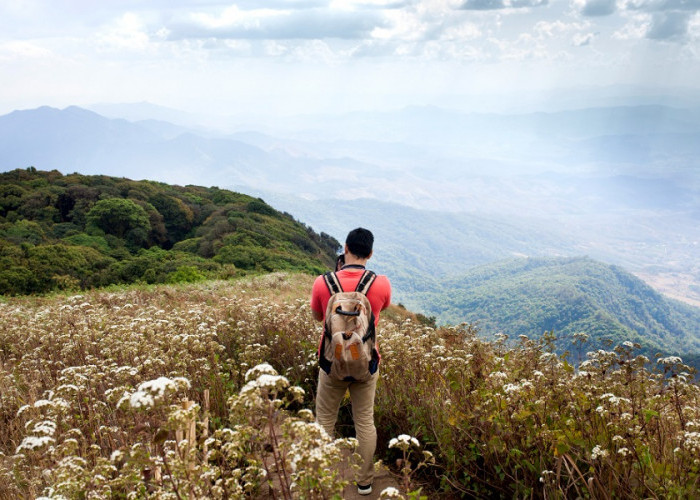 4 Spot Trekking Ringan di Magelang View Memukau Memanjakan Mata