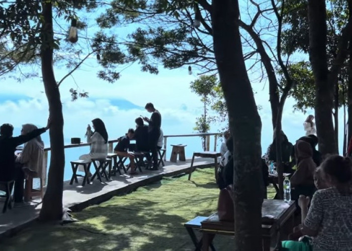 5 Tempat Wisata Alam Magelang yang Sudah Ada Food Court Enak