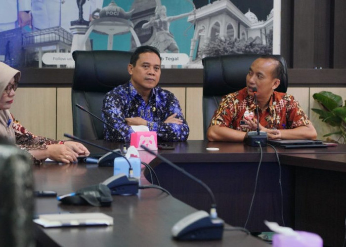 Pemkab Tegal Bagikan Strategi Kelola Videotron Rp1,3 Miliar ke Pemkab Grobogan