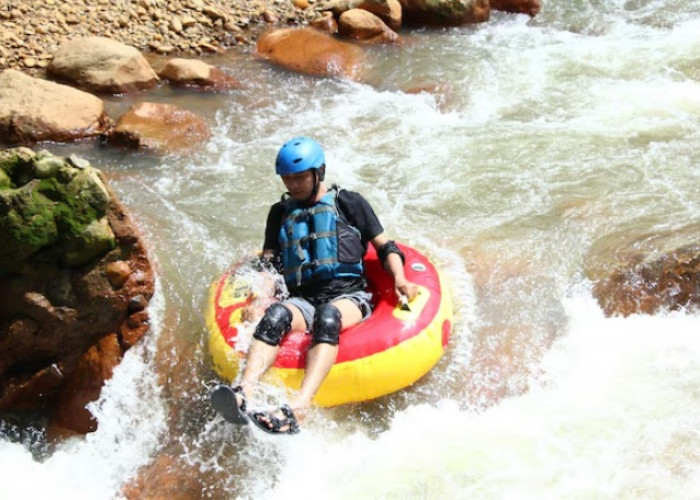 3 Wisata River Tubing View Paling Memukau di Jawa Tengah