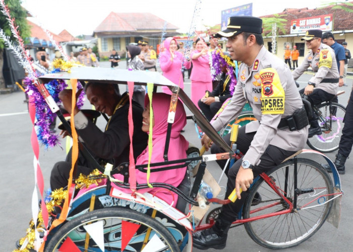 Upacara Kenaikan Pangkat dan Wisuda Purna Bakti Polres Tegal Warnai Awal Tahun 2026