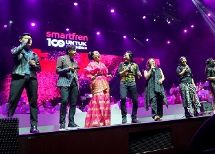 Smartfren Gelar Event Musik dan Budaya “Malam 100 Cinta”