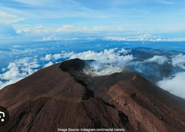 Bikin Bulu Kuduk Merinding, Intip 6 Misteri Gunung Slamet