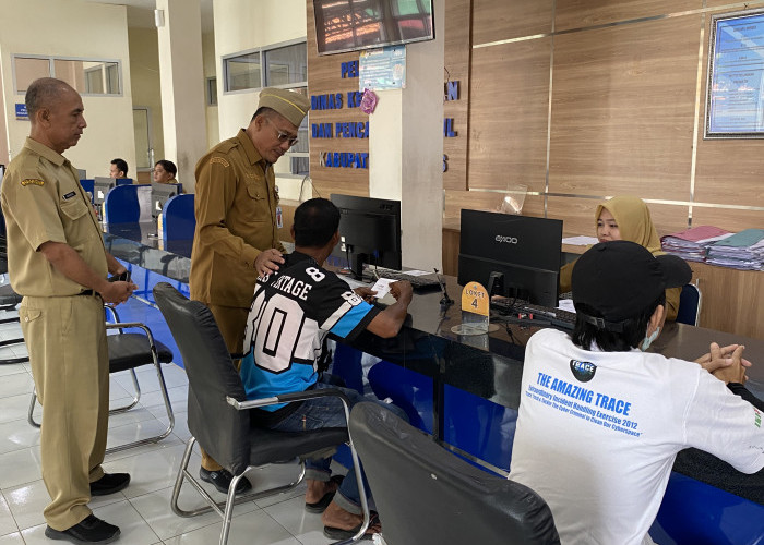 Lebih Mudah! Buat Dokumen Kependudukan di Brebes Kini Bisa Dilakukan Kios Adminduk Desa-Kelurahan