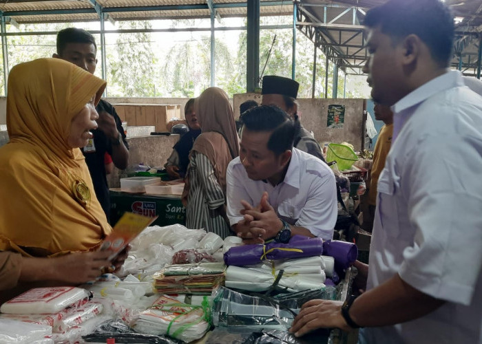 Pedagang Pasar di Tegal Keluhkan E-Retribusi, Faruq-Ashim Pastikan Hal Ini