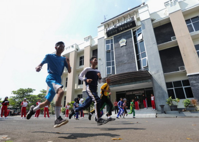 180 Calon Siswa SMK Jateng di Semarang Jalani Tes Validasi