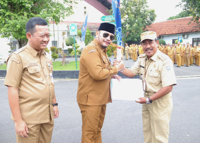 Bulan Depan 12 ASN di Tegal Pensiun, Wali Kota Dedy Yon Titip Pesan Ini