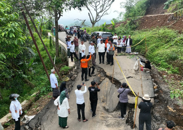 Jalan Batunyana-Danasari Ambles, Pemkab Tegal Alokasikan Rp500 Juta untuk Perbaikan