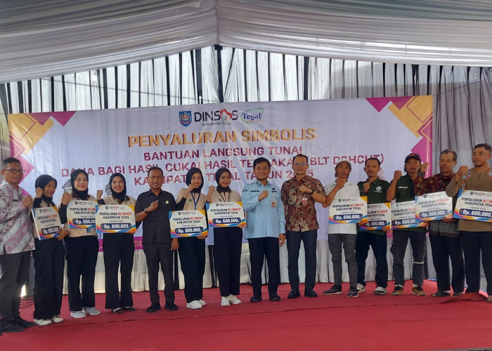 Buruh Tani Tembakau dan Pekerja Pabrik Rokok di Kabupaten Tegal Terima Dana Bantuan DBHCHT