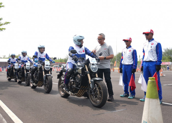 Cetak Agen Perubahan, Astra Honda Safety Riding Instructors Competition Sukses