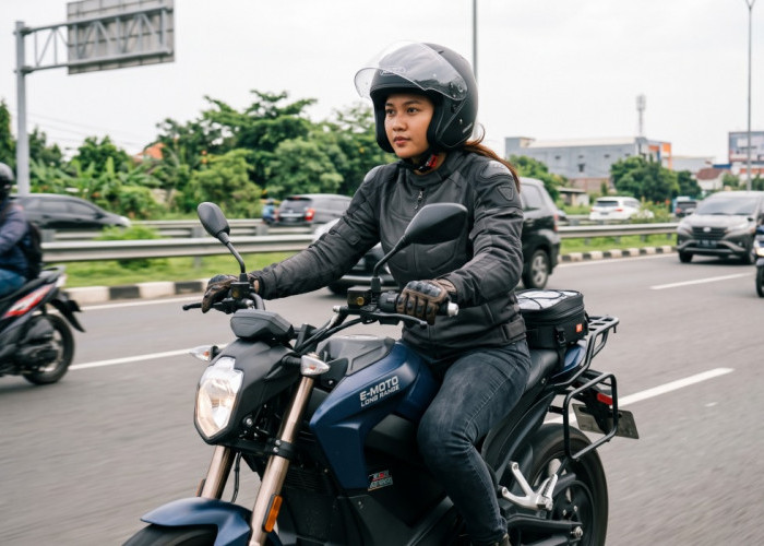 Daftar Motor Listrik Subsidi Kuat Luar Kota: Pilihan Bertenaga Besar & Jarak Tempuh Jauh