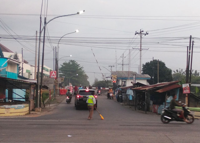 Rawan Macet dan Kecelakaan, Simpang Dampyak Butuh Solusi Cepat