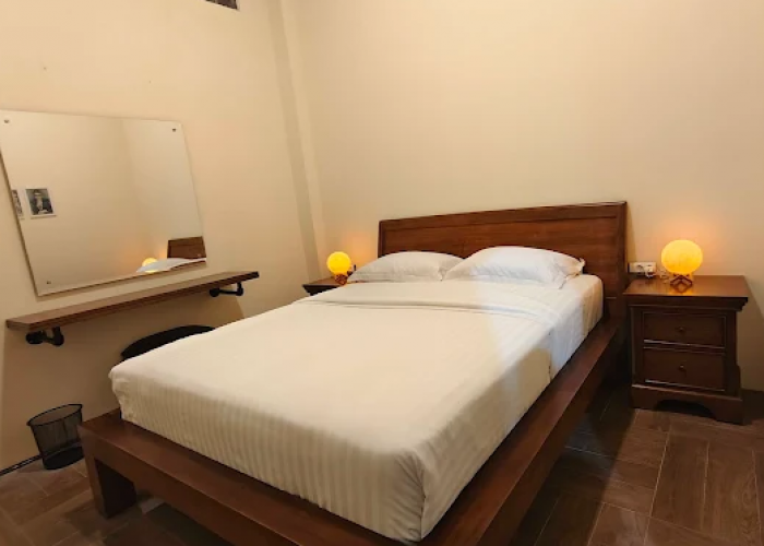 5 Penginapan Murah Dekat Pantai Jepara dengan Fasilitas Nyaman 2025