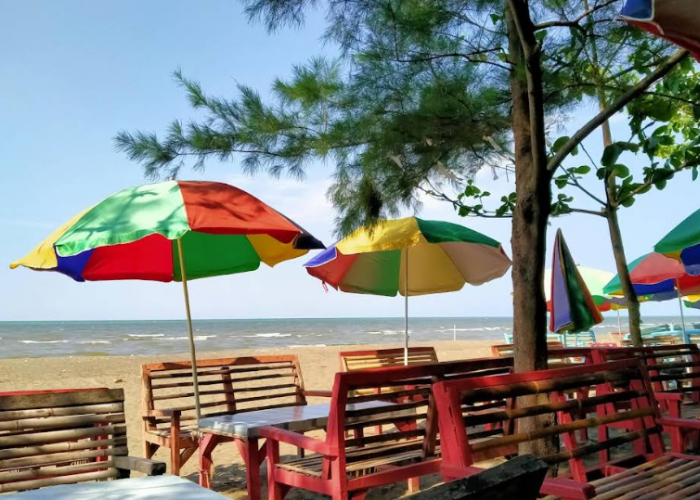 Menjelajah Keindahan Pantai Widuri Pemalang yang Jarang Diketahui Wisatawan