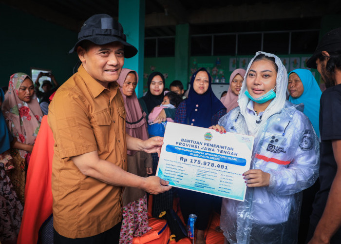 Tanah Gerak di Brebes Berdampak Terhadap 523 Warga, Gubernur Ahmad Luthfi Pastikan Percepatan Penanganan