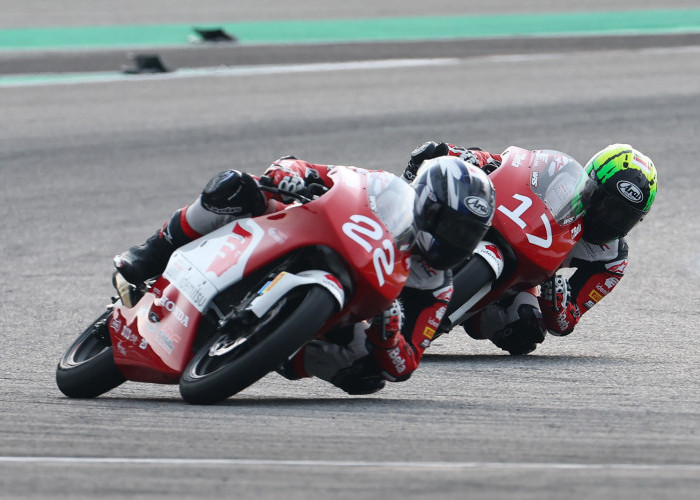 Pebalap Astra Honda Racing Team Kibarkan Merah Putih di Thailand: Bintang Raih Podium 3 IM4AC