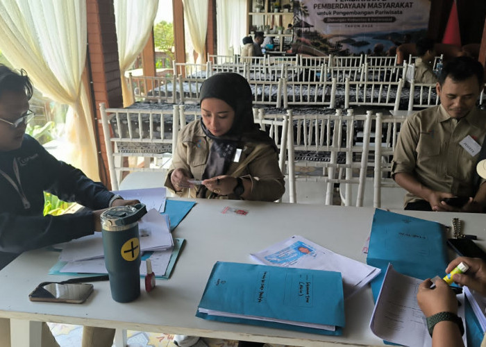 Profesionalisme SDM Ditingkatkan, Dinbudpar Brebes Fasilitasi Sertifikasi Pemandu Wisata di Kaligua