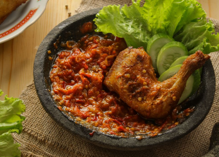 7 Rekomendasi Rumah Makan Enak dan Murah di Ngawi, Cocok untuk Keluarga!