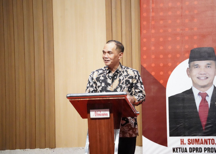Buka Seminar, Ketua DPRD Jateng Sumanto: Demokrasi Panggung Utama Aspirasi Masyarakat
