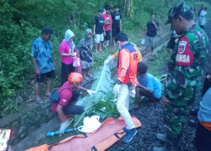 Perempuan 74 Tahun di Brebes Tewas Tertabrak KA Kamandaka Sepulang Pengajian  