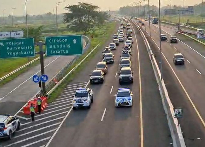One Way Tol Trans Jawa Diberlakukan, Pantura Brebes dari Arah Timur Ramai
