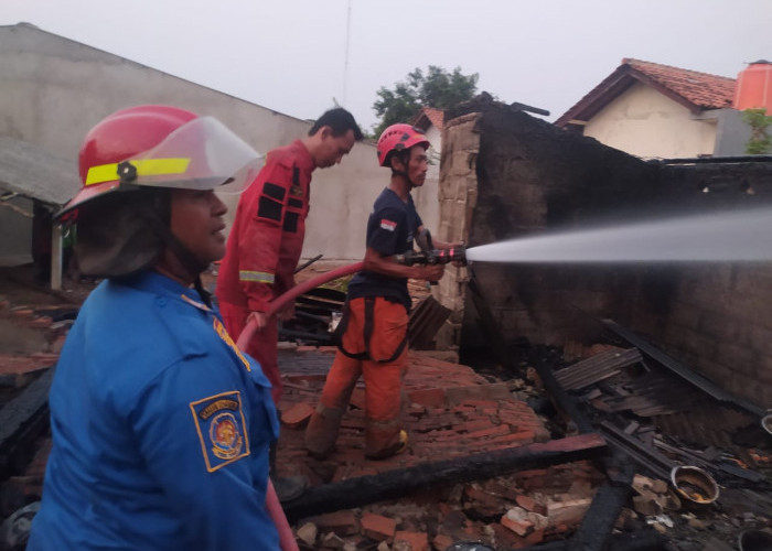 Lupa Matikan Kompor, Rumah Warga Jatinegara Tegal Ludes Terbakar, Kerugian Capai Rp120 Juta