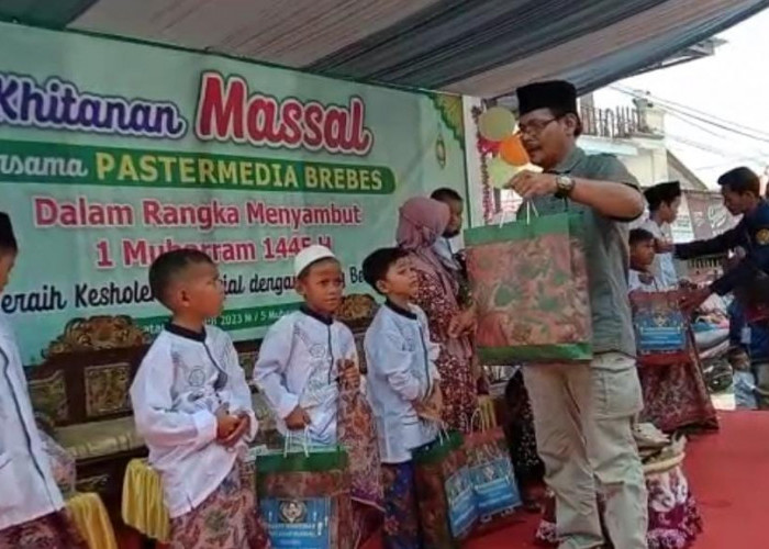 Komunitas Grup FB di Brebes Gelar Khitanan Massal, Anggota DPRD Beri Apresiasi