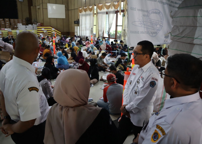 Pj Bupati Brebes Pastikan Kondisi Logistik Pilkada Aman