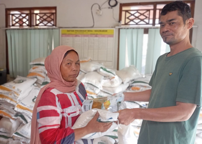 Santer Isu Pengurangan Bansos di Desa Sitail Tegal, Kades: Bukan Paksaan